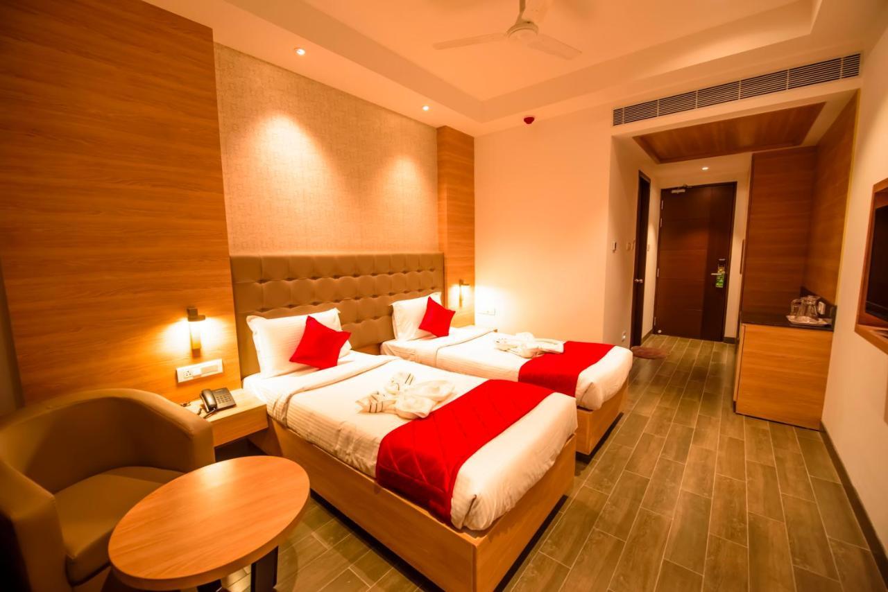 Hotel Annamalai Bahur Εξωτερικό φωτογραφία