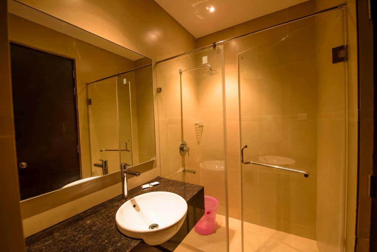 Hotel Annamalai Bahur Εξωτερικό φωτογραφία