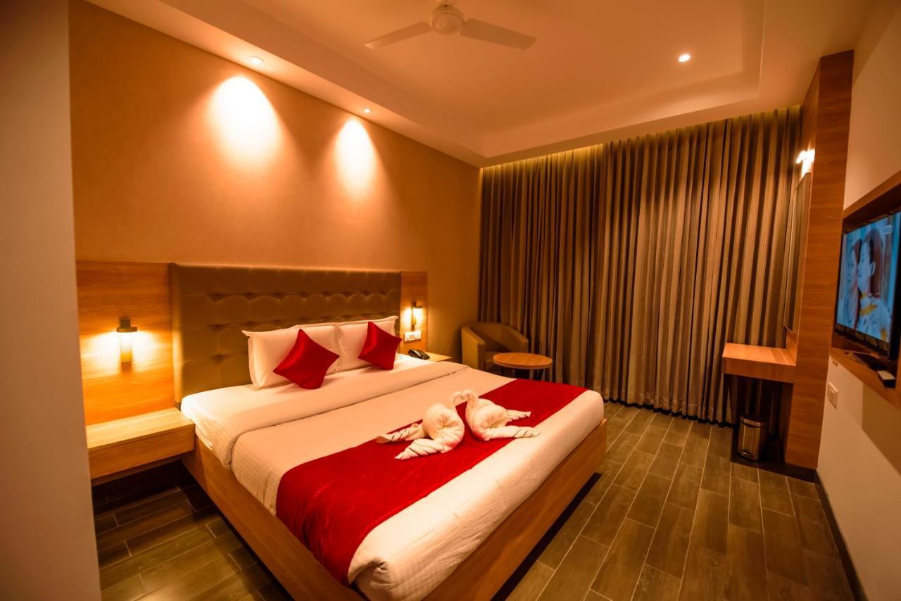 Hotel Annamalai Bahur Εξωτερικό φωτογραφία