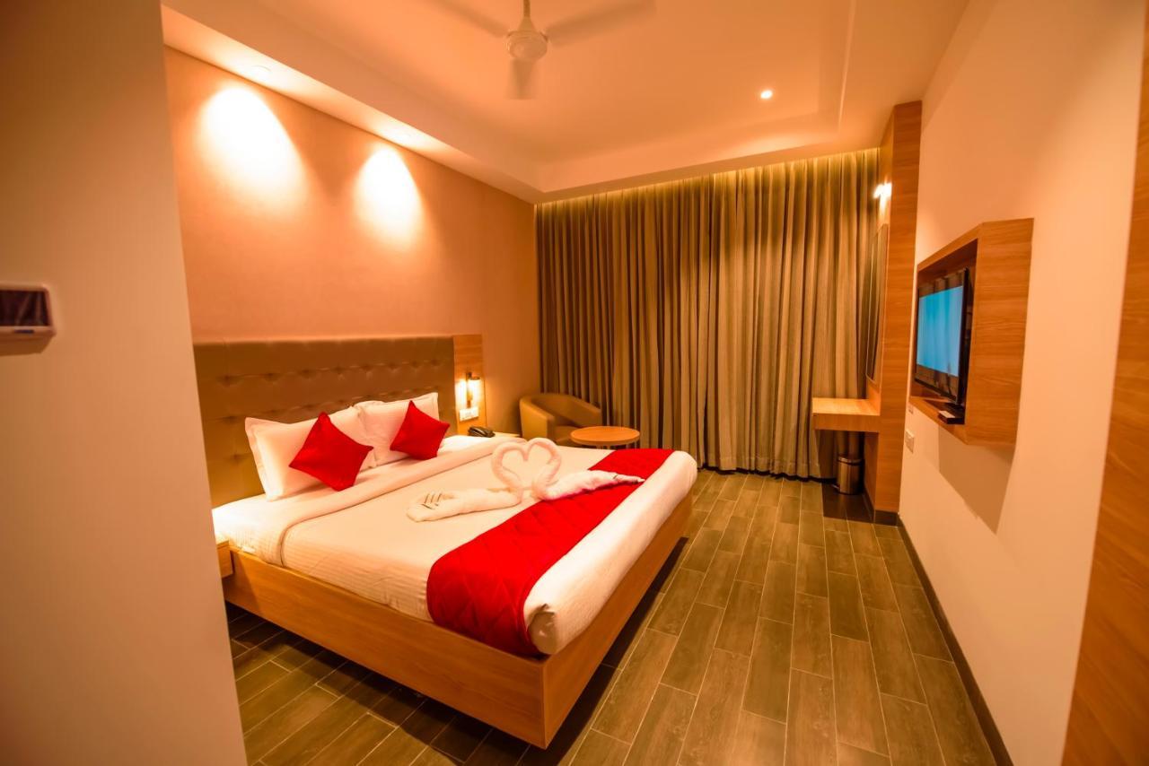 Hotel Annamalai Bahur Εξωτερικό φωτογραφία